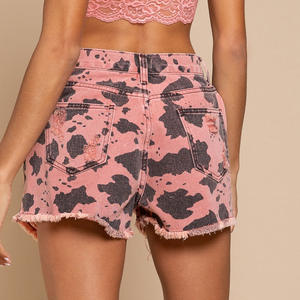 Shorts en <span class=keywords><strong>jean</strong></span> <span class=keywords><strong>taille</strong></span> <span class=keywords><strong>haute</strong></span> confortables et tendance pour femme, motif vache vieilli, style 'Farmers Daughter', en laine boutonnée - Product Image 5