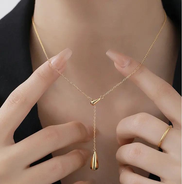 Dainty kalung perhiasan hadiah 18k kalung liontin tetesan air mata baja tahan karat berlapis emas