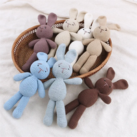 Vente en gros de jouets de bébé en peluche lapin de Pâques Amigurumi fait main personnalisé crochet pour enfants et nouveau-nés