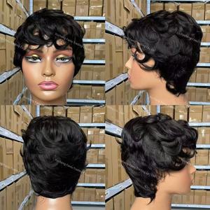 Perruque Courte Pixie pour Femme 100% Cheveux Humains, Boucles Souples et Rebondissantes avec Frange, Coupe Pixie Noire Naturelle, Faite à la Machine, Facile à Mettre - Product Image 1