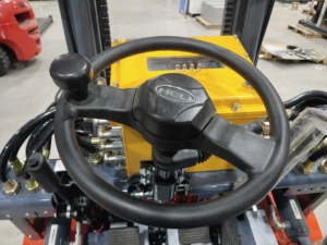 รถยกไฟฟ้าลิเธียมแบตเตอรี่แบบป้องกันการระเบิด ขนาด 3 ตัน 3.5 ตัน ยี่ห้อ GYPEX มอเตอร์ 48V รับประกัน 1 ปี สำหรับขนส่งสินค้าในคลังสินค้าและตู้คอนเทนเนอร์ - Product Image 2