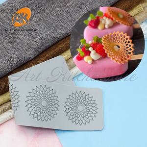 แผ่นรองเค้กลายลูกไม้แม่พิมพ์ซิลิโคนช็อคโกแลตเค้กเครื่องมือตกแต่งเค้กขอบเค้กแม่พิมพ์ขนมอบ LFM93 - Product Image 5