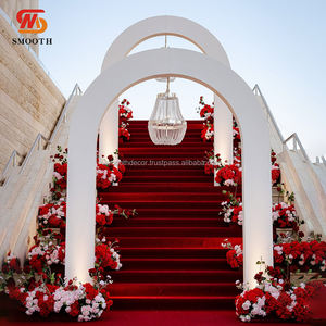 ฉากหลังอะคริลิคทรงโค้งรูปตัวยูสีขาวคุณภาพสูงทันสมัยสำหรับตกแต่งงานแต่งงาน หรูหรา ทนทาน ปรับขนาดได้ - Product Image 6