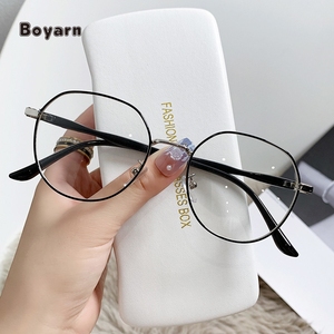 Lunettes d'ordinateur en métal anti-rayons bleus pour femmes avec logo personnalisé Montures de lunettes bloquant la lumière bleue de créateur de mode - Product Image 4