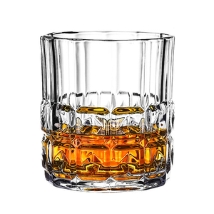 Bicchieri da whisky in vetro riutilizzabili, fatti a mano, in cristallo diamantato, stile vintage, da 240 ml, personalizzabili all'ingrosso. - Product Image 1