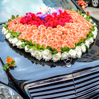 Festival célébration mariage fleurs accessoires de décoration boîte à fleurs en plastique et ventouse de boue pour décorations de voiture