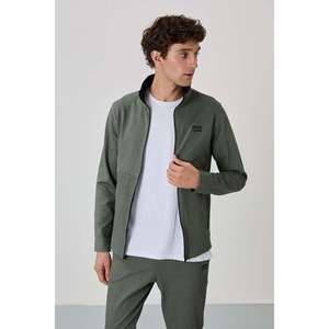 Conjunto Deportivo Air Jones para Hombre, Color Caqui, Corte Estándar, Ropa Deportiva Cómoda de Mezcla de Poliéster, Viscosa y Elastano para Uso Diario - Product Image 2