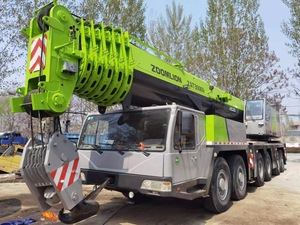 Grue mobile Zoomlion ZTC2200 220T bien entretenue, modèle 2020, hauteur de levage 60m, système hydraulique fiable pour les infrastructures - Product Image 2