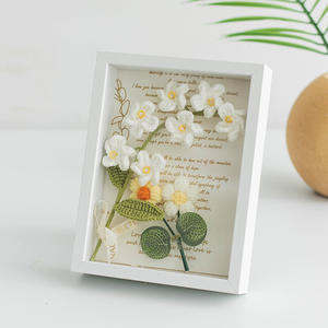 Cadre de fleurs au crochet fini, fait main en laine, décoration de bureau, fleurs persistantes, mignonnes et éternelles, pour la Fête des Enseignants, la Saint-Valentin, Thanksgiving - Product Image 4