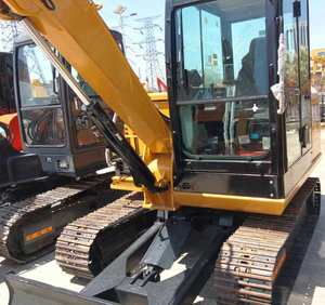Excavadora de cadenas 305.5E usada, modelo 2024, peso operativo de 5.5 toneladas, capacidad de la cucharón de 0.8 m³, maquinaria de construcción - Product Image 4