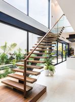 Escalier à faisceau unique Intérieur et extérieur Marches en bois Tige en aluminium Corde en verre Garde-corps en bois Design LED avec dessins 3D Escalier
