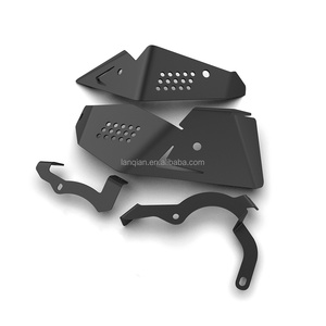 Accesorios de motocicleta, protector de cuerpo de acelerador para BMW R1300GS, cubierta de válvulas de acelerador <span class=keywords><strong>triple</strong></span> negra R 1300GS 1300 <span class=keywords><strong>GS</strong></span> 2024 - Product Image 2