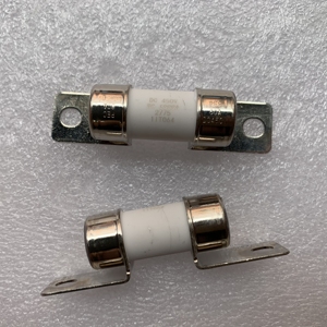 Fusible PEC 60A DC450V para Vehículos Eléctricos, Autobuses Eléctricos, Camiones Ligeros y Pesados, Fusible para Puntos de Carga - Product Image 3