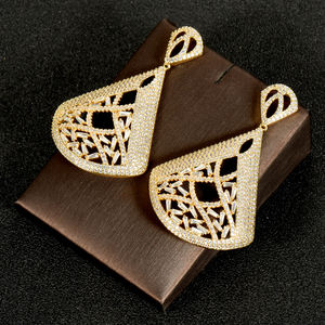 HIBRIDE, nueva moda, Popular, forma de abanico de lujo, pendientes de circón de cristal pavé de Mirco completo, joyería de moda <span class=keywords><strong>para</strong></span> mujer, moda <span class=keywords><strong>para</strong></span> mujer, moda - Product Image 2