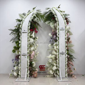 Soporte de arco de flores artificiales de cuerno <span class=keywords><strong>tropical</strong></span> liso Marco de arco de fondo de boda Metal con corredor de Panel de flores rosas - Product Image 4