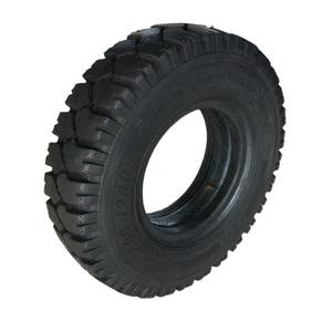 Pneu de chariot élévateur pneumatique 700x12 - Product Image 2