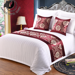 Set Copriletto Moderno a <span class=keywords><strong>3</strong></span> <span class=keywords><strong>Pezzi</strong></span> per Letto Matrimoniale con 2 Cuscini in Poliestere per Casa e Hotel - Product Image 5