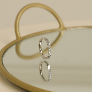 Bagues de couple en acier inoxydable avec diamants CZ plaquées <span class=keywords><strong>or</strong></span>, bijoux de mariage <span class=keywords><strong>et</strong></span> de fiançailles élégants, <span class=keywords><strong>alliance</strong></span> en zircon 316L pour homme <span class=keywords><strong>et</strong></span> femme - Product Image 4