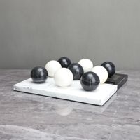 Échecs en marbre, noir et blanc, Design artistique, en forme d'échiquier, ornement, artisanat artistique