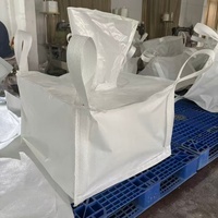 Sac FIBC pour manutention portuaire avec sangles de levage robustes pour l'empilage en port et l'expédition en conteneurs