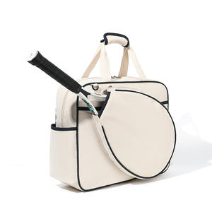 Sac à dos de tennis en nylon matelassé de luxe personnalisé, blanc, logo personnalisé pour le sport de plein air, gym, paddle, pickleball, raquette, sac de sport - Product Image 1