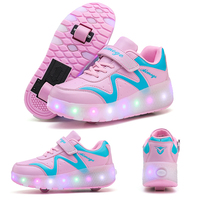 Chaussures à roulettes lumineuses rechargeables pour garçons et filles, chaussures de patinage durables et tendance pour l'extérieur, chaussures à roulettes pour enfants