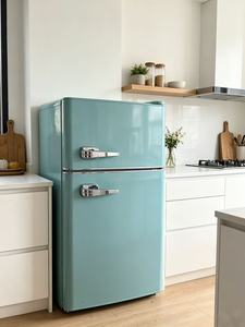 Nouveau réfrigérateur rétro à double porte 100L, mini-réfrigérateur avec congélateur supérieur, R600a, réfrigérateur compact vintage pour la maison, l'appartement, le dortoir - Product Image 2