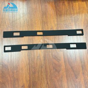 Высококачественные расходные материалы для печатных машин Heidelberg CD102: 2 шт. губчатых полос (3 отверстия C5.012.377, 4 отверстия C5.012.376) - Product Image 2