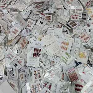 Lot de 10 faux ongles en acrylique faits main, motifs aléatoires, haute qualité, pour salons de manucure - Product Image 6