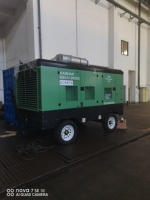 Compresseur portatif de vis d'air entraîné par moteur diesel de 450 cfm 8bar