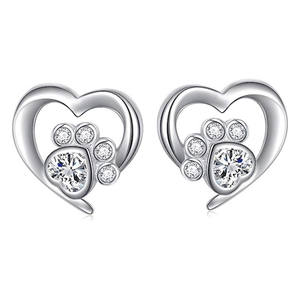 Orecchini E3170 in Oro Bianco con Cuore di Cristallo, Montatura a Castone, Gioielli Carini da Donna, Idea Regalo - Product Image 1