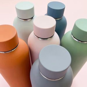 กระติกน้ำร้อนสแตนเลสสุญญากาศสำหรับตั้งแคมป์เป็นมิตรกับสิ่งแวดล้อมพกพาความจุขนาดใหญ่ - Product Image 5