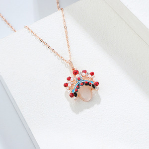 Collar con máscara de ópera de Pekín, collar con personaje de dibujos animados plateado con incrustaciones de diamantes, accesorios nuevos hechos a mano con piedra natural de estilo chino para mujer - Product Image 4