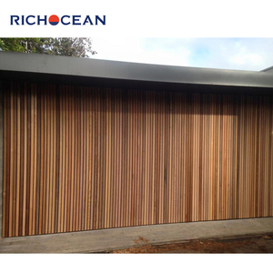 Prix des portes de <span class=keywords><strong>garage</strong></span> à grille dissimulée Télécommande sectionnelle verticale 12x8 Couleur marron Porte de <span class=keywords><strong>garage</strong></span> Style USA - Product Image 3
