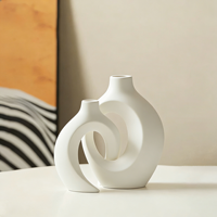 Vase en céramique Snuggle Hollow, lot de 2, style moderne nordique minimaliste, blanc mat entrelacé, porte-fleurs, décoration d'intérieur, cadeaux pour table