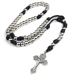 <span class=keywords><strong>Rosario</strong></span> <span class=keywords><strong>da</strong></span> <span class=keywords><strong>uomo</strong></span> in paracord resistente con perline lucide placcate in rodio <span class=keywords><strong>da</strong></span> 10 mm - Product Image 4