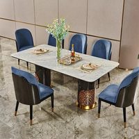 Ensemble table et chaises de salle à manger de luxe léger de style italien du milieu du siècle pour villa à plancher plat, mobilier haut de gamme pour les loisirs