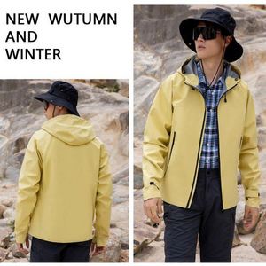 Design Latest Design All-Season Use Sportswear Outdoor Winter <b>Jacket</b> Men's Windbreaker Custom logo High Quality Outdoor <b>Jacket</b> - Product Image 4