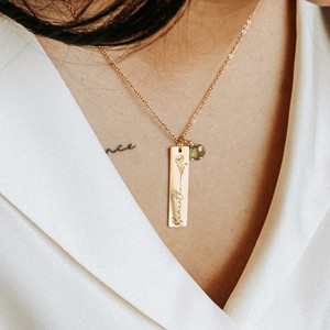 <span class=keywords><strong>Collier</strong></span> barre gravée <span class=keywords><strong>collier</strong></span> de fleurs de <span class=keywords><strong>naissance</strong></span> personnalisé <span class=keywords><strong>collier</strong></span> de pierre de 12 mois en cristal de <span class=keywords><strong>naissance</strong></span> pour <span class=keywords><strong>maman</strong></span> cadeau de noël pour grand-mère - Product Image 5