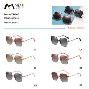 แว่นกันแดดกรอบโลหะทรงสี่เหลี่ยมแบบหนีบแม่เหล็กสำหรับทุกเพศ เลนส์โพลาไรซ์ ป้องกันรังสียูวี % แบรนด์ MOOHE สุดหรู - Product Image 4