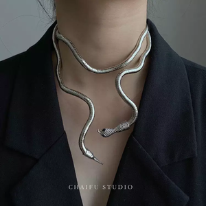 Collana Flessibile a Forma di Serpente, Bracciale <span class=keywords><strong>Punk</strong></span> a Serpente Pieghevole, Collana <span class=keywords><strong>Choker</strong></span> a Serpente per Uomo e Donna - Product Image 2