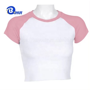 Maßgeschneiderte Streetwear Hip-Hop Mädchen Baby-T-Shirt Boxy Fit mit Logodruck Damen Crop-Tops Raglan Crop-Top mit Kontrastärmeln - Product Image 3