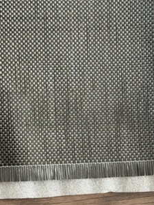 Tissu en fibre de carbone léger de haute qualité <span class=keywords><strong>1k</strong></span> 100gsm, tissé uni/twill, en rouleau, imperméable, isolant thermique, pour sac de voiture et extérieur - Product Image 4