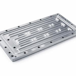 <span class=keywords><strong>Plaque</strong></span> <span class=keywords><strong>de</strong></span> refroidissement liquide pour boîtier <span class=keywords><strong>de</strong></span> batterie EV en profilé d'aluminium extrudé usiné sur mesure par CNC pour véhicules à énergie nouvelle - Product Image 1