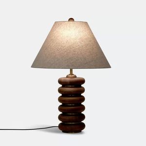 Lampe de table moderne de luxe léger en bois massif avec abat-jour en tissu, LED à intensité variable pour hôtel, salon, canapé, bureau - Product Image 2