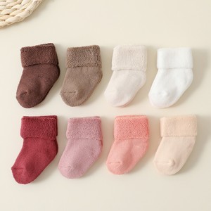 <span class=keywords><strong>8</strong></span> pares de calcetines gruesos cálidos de felpa para bebés, niños y niñas, Otoño Invierno, calcetines para recién nacidos, colores caramelo, estilo de tripulación, antibacteriano - Product Image 2