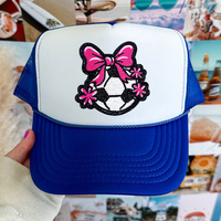 Patch de football à sequins avec inscription MAMA, nœud papillon pour jour de match, applique sportive pour la décoration de casquette de camionneur, prêt à expédier en gros