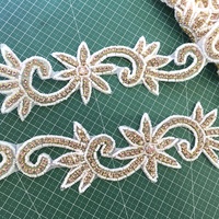 L235 Apliques y adornos de moda Rhinestone Crystal Rhinestone Applique Dress Trim