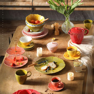 Set Perlengkapan Makan Porselen Keramik Solid Gaya Eropa Hotel Mewah Mangkuk Piring Cangkir LovingHome untuk 2 Orang - Product Image 1