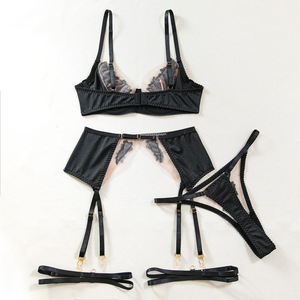 Ensemble de Lingerie 4-en-1 en Satin Noir et Dentelle pour Femme, Soutien-gorge à Armatures, Porte-jarretelles, String, Manchettes de Cuisse, Vêtements de Nuit Sexy pour Dames, Vente en Gros OEM ODM - Product Image 5